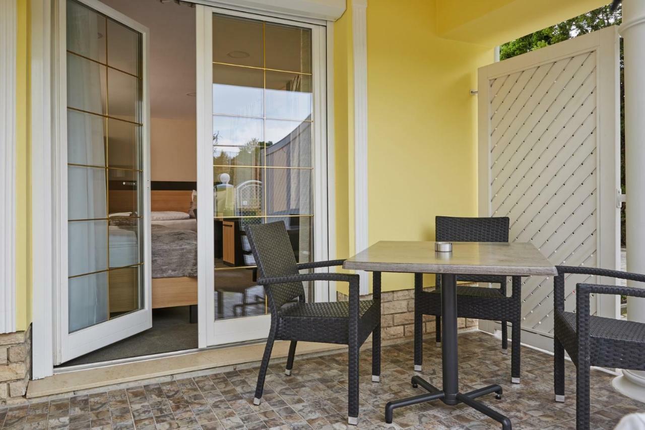 Gold House Pension Balatonfured Bagian luar foto